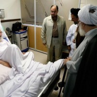 عيادة العلماء والشخصيات للإمام الخامنئي حفظه الله في المستشفى